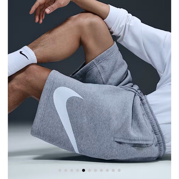 Nike Club Men’s Fleece Shorts Size L – Gray, Big Swoosh Logo - Picture 3 of 8